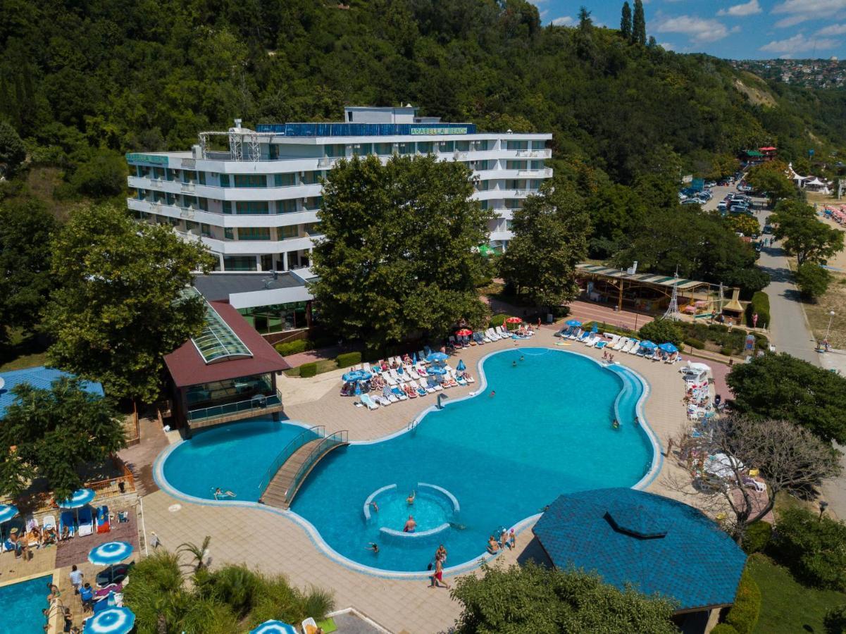 Hotel Arabella Beach البينا المظهر الخارجي الصورة