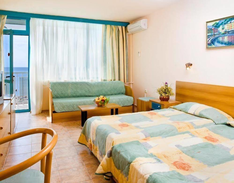 Hotel Arabella Beach البينا المظهر الخارجي الصورة